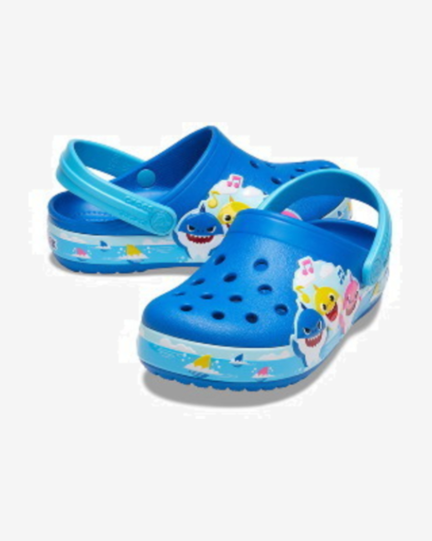 CROCS BABY SHARK TALLE 13C - 206704-4JL
