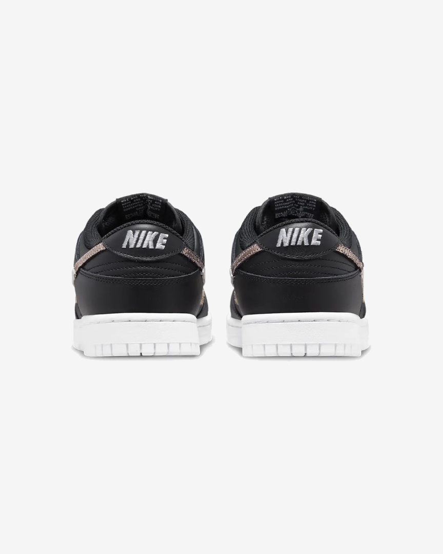 W NIKE DUNK LOW SE UK 4.5- DD7099-001